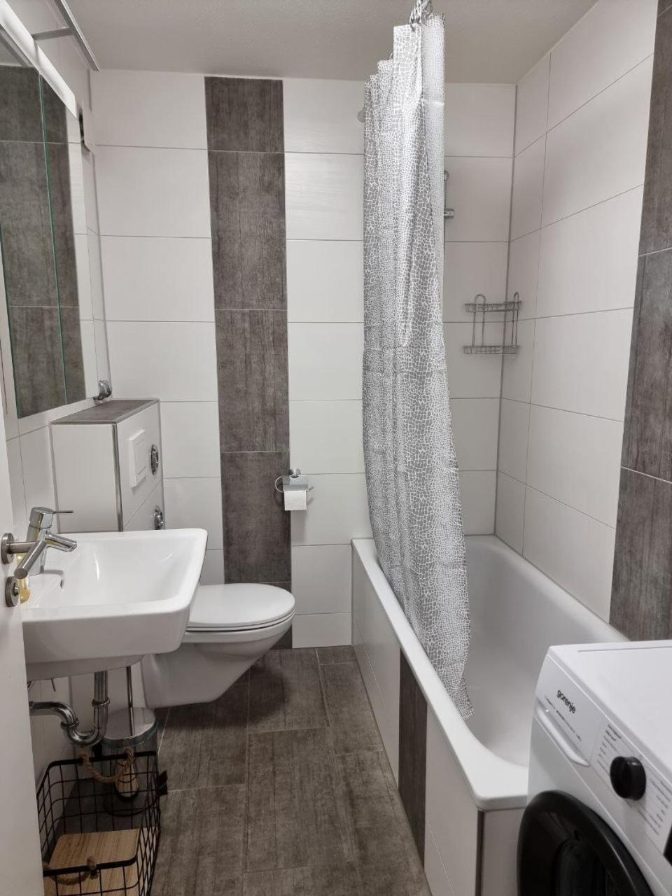 Apartment Amanda アウグスブルク エクステリア 写真